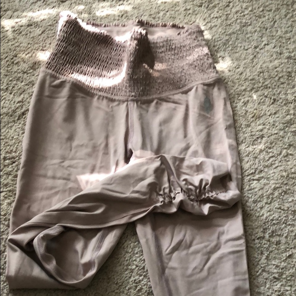 Workout pants